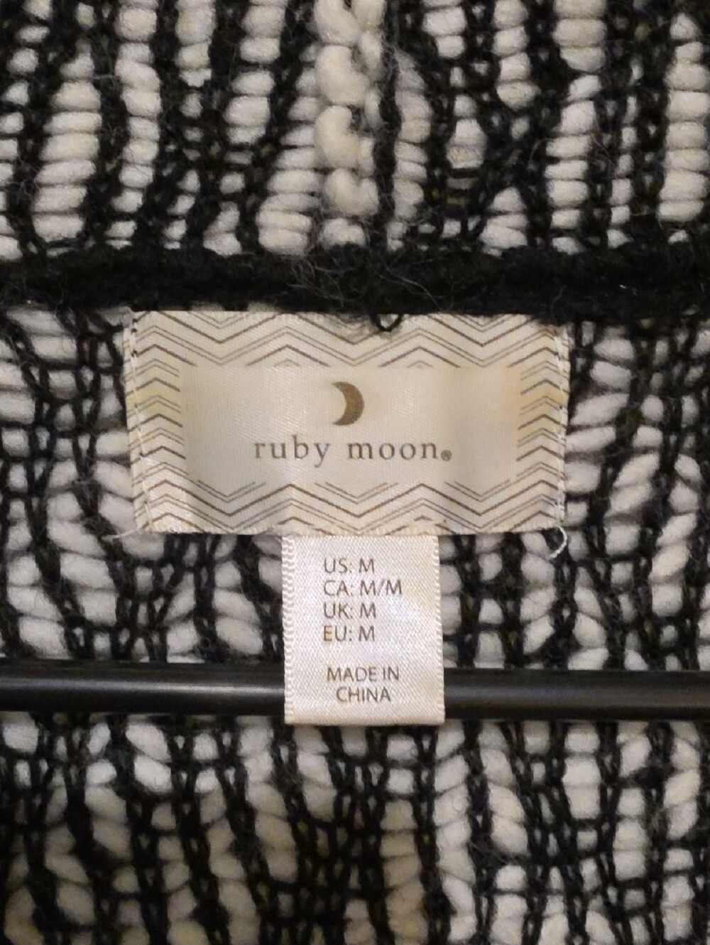 ruby moon Black & White Open-Front Patterned Cardigan - Picture 3 of 3